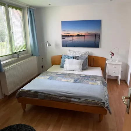 Gemuetliche Gaestewohnung Waldblick Appartamento